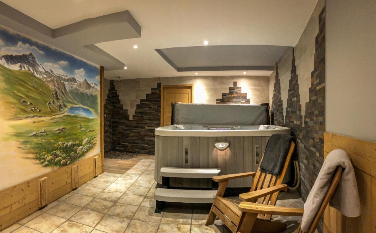 Chalet Les Trois Coeurs Méribel Exterior foto